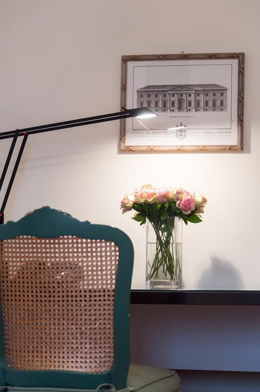 Dirazi Guesthouse & Apartments Gmbh Frankfurt am Main Luaran gambar
